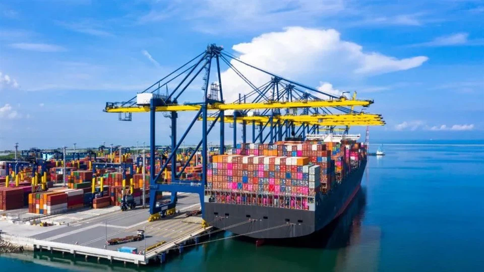 中国からアールボルグへの海上貨物